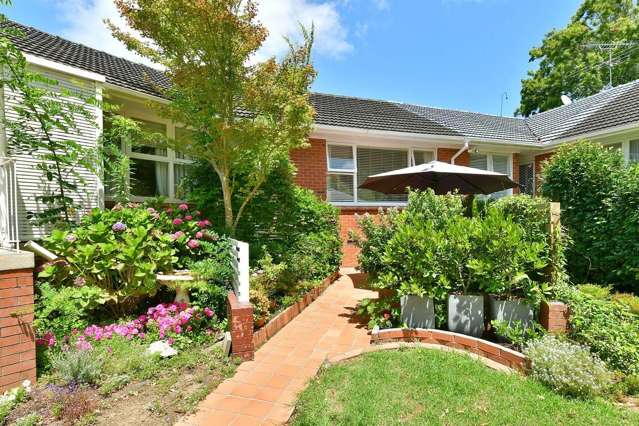 Oversized one-bedroom home with garden, parking and exceptional  storage