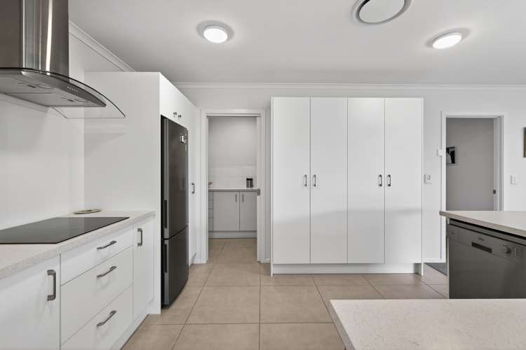 39 Oregon Place Burwood_10