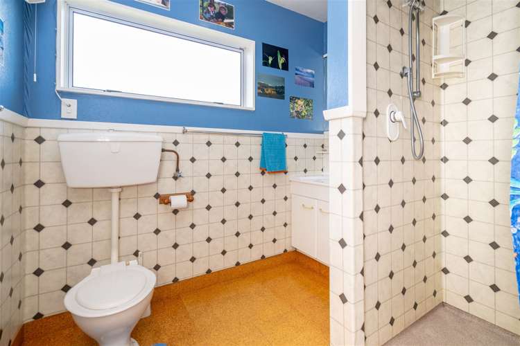 78 Esplanade Kaka Point_13