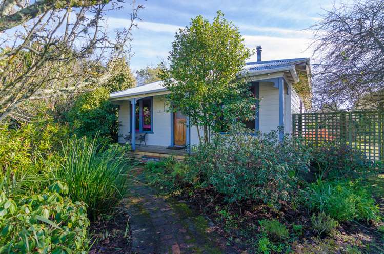 16 Makoura Road Masterton_0