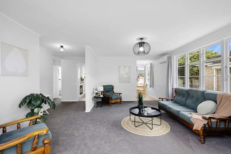 86 Kowhai Street Naenae_3