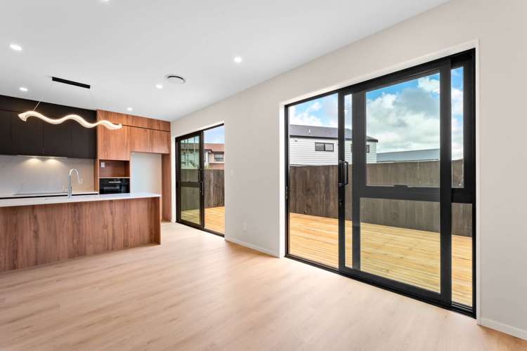 12 Harbourside Parade Hobsonville_4