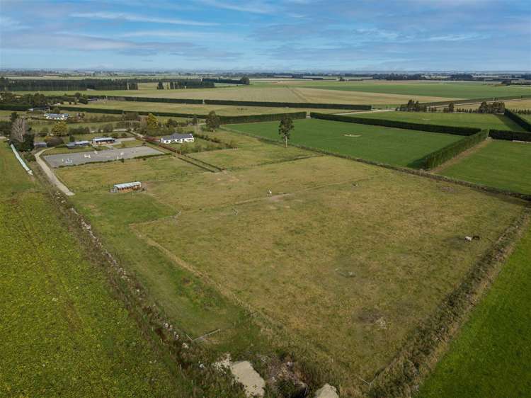 695 Essendon Road Darfield_29