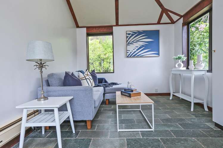 29 Golding Road Taradale_11