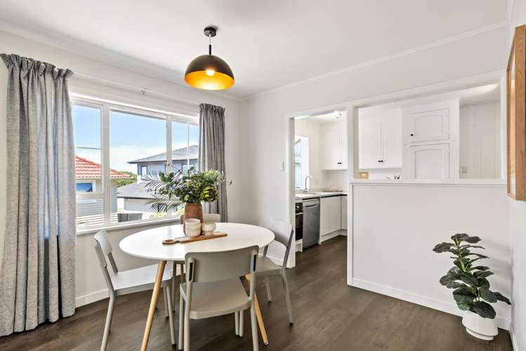 7 Tiroroa Avenue Te Atatu South_2