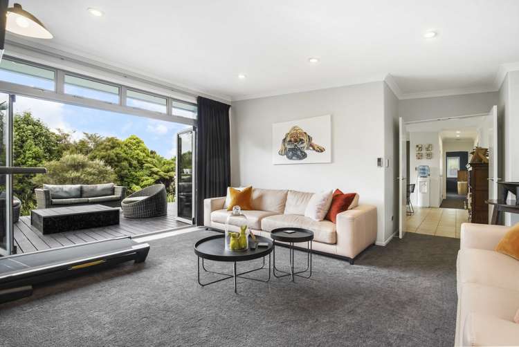 10 Westbury Mews Huntington_7