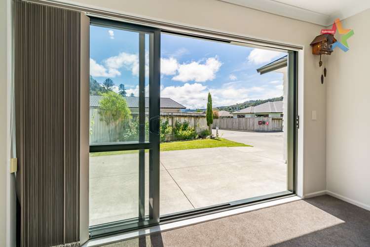 23 Poppy Watts Grove Stokes Valley_11