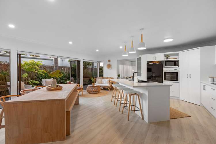 16 Oriental Parade Papamoa_11