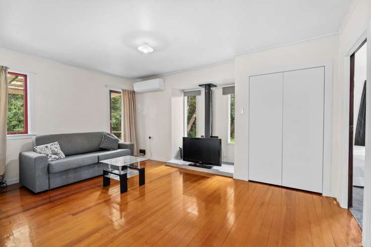 34 Toetoe Road Otaika_5