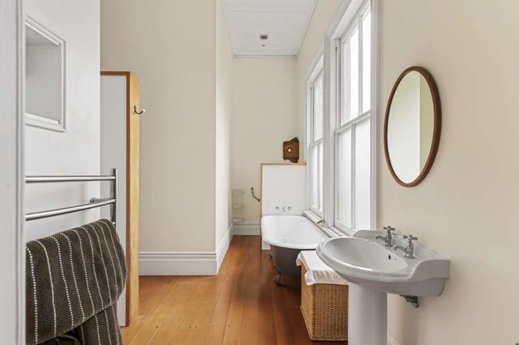 4A Clarence Road and 1A Hall Street Northcote Point_25