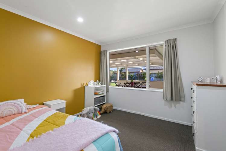 71 North Terrace Darfield_13