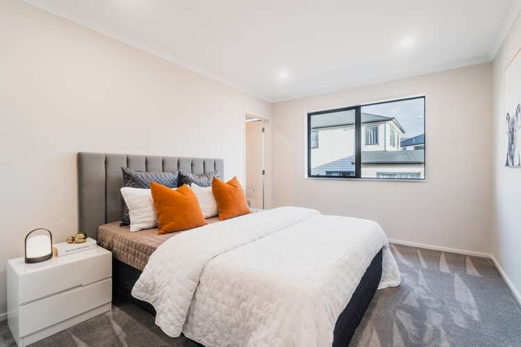 53 Bushfield Drive Flat Bush_13