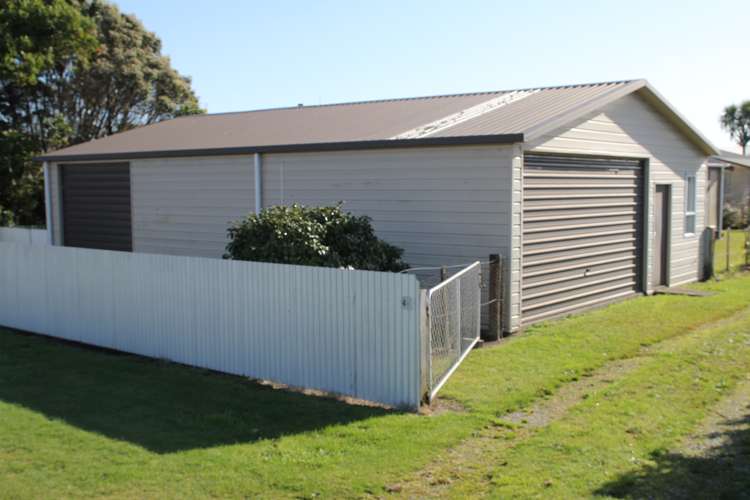 4 Cook Street Carters Beach_19