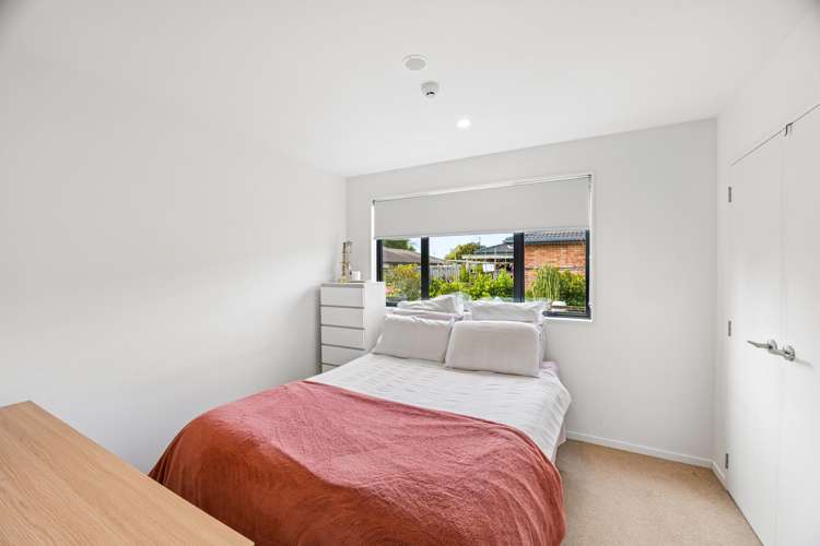 17/18 Hewlett Road Massey_8