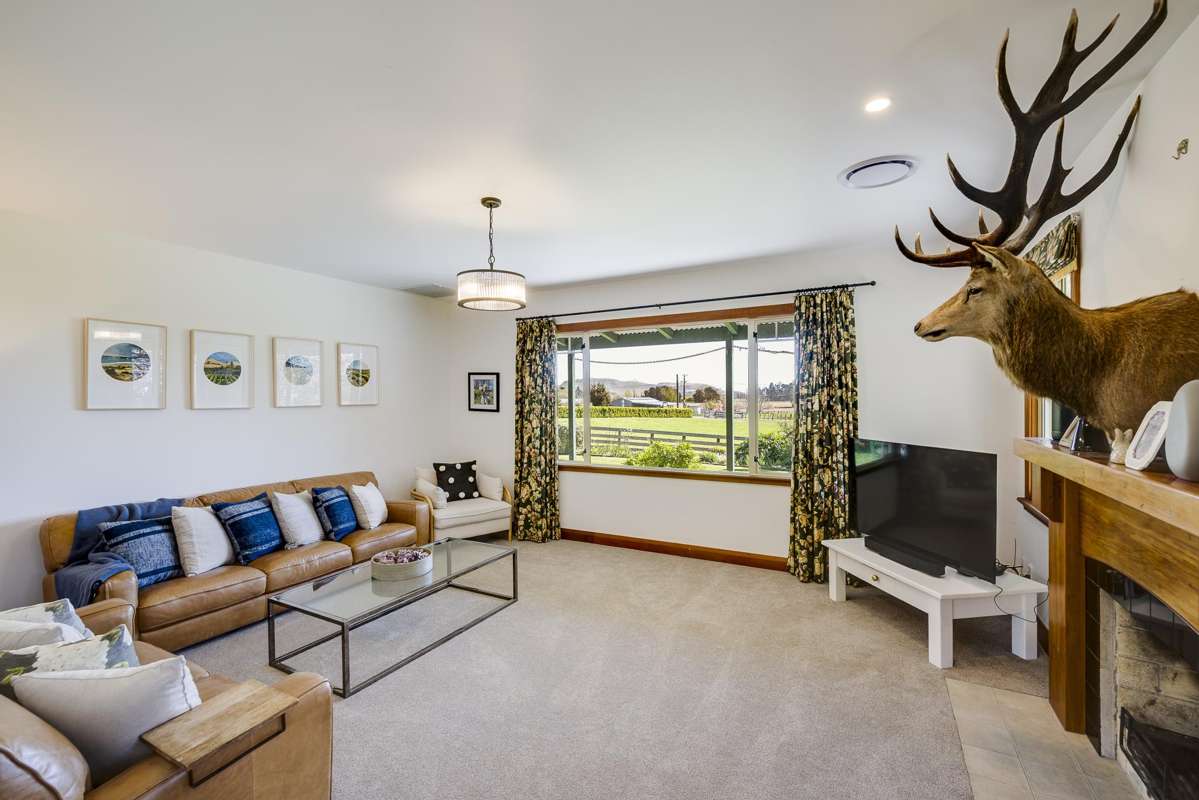 549 Middle Road_3