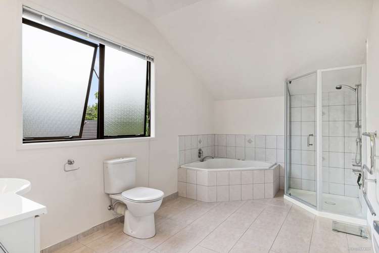 12 Glencairn Place Buckland_25