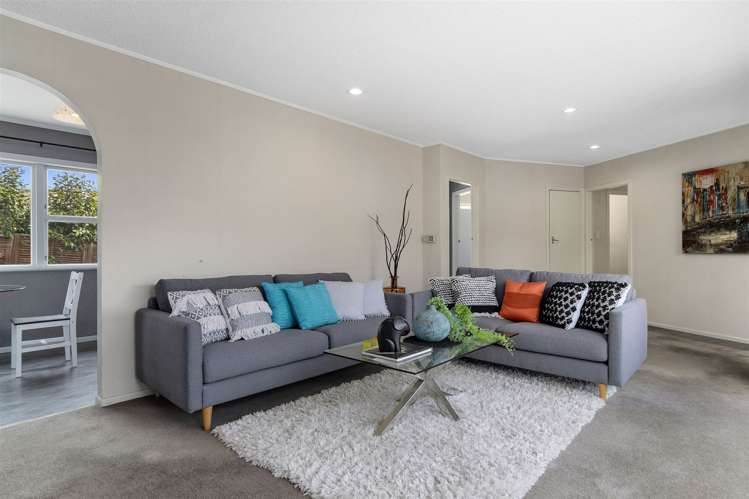 17 Jonathon Street Brookfield_1