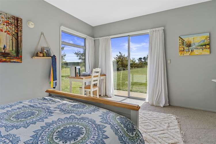 695 Essendon Road Darfield_38