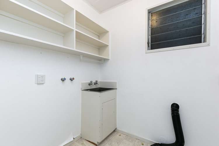 5 Elgin Way Khandallah_13