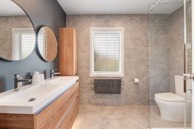 4 Totara Views Drive Red Beach_4