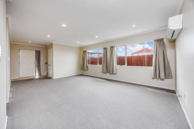 28 Crossandra Drive Mangere_3