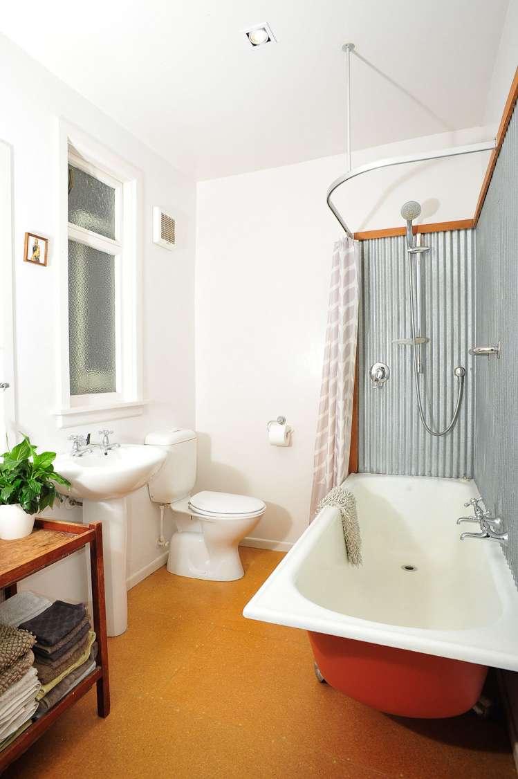 18 Andersons Road Charteris Bay_9