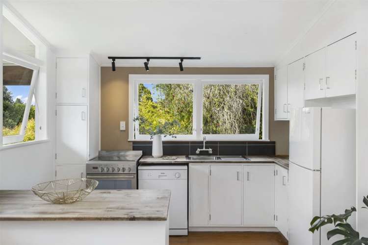 16 Saint Peters Street Northcote_7