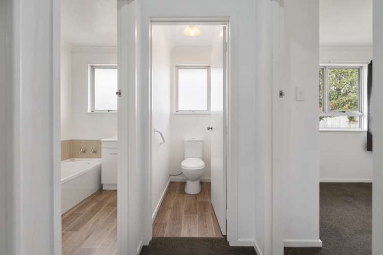 28 Pinedale Parade Milson_18