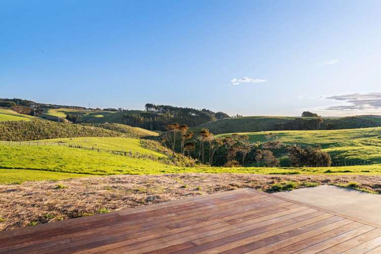 76 Munros Road Clevedon_9