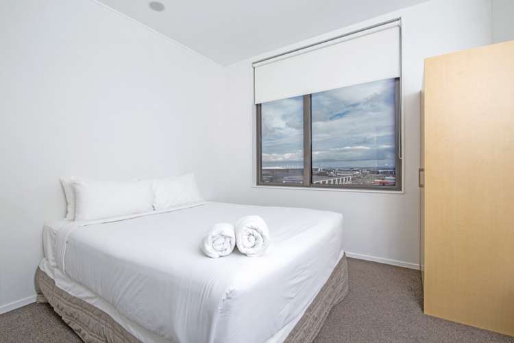 908/17 Putney Way Manukau_10