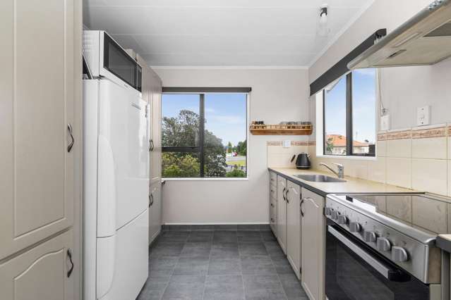 91 Caernarvon Drive Flaxmere_2