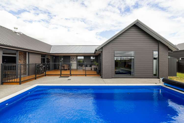 14 Artistic Avenue Leamington_20