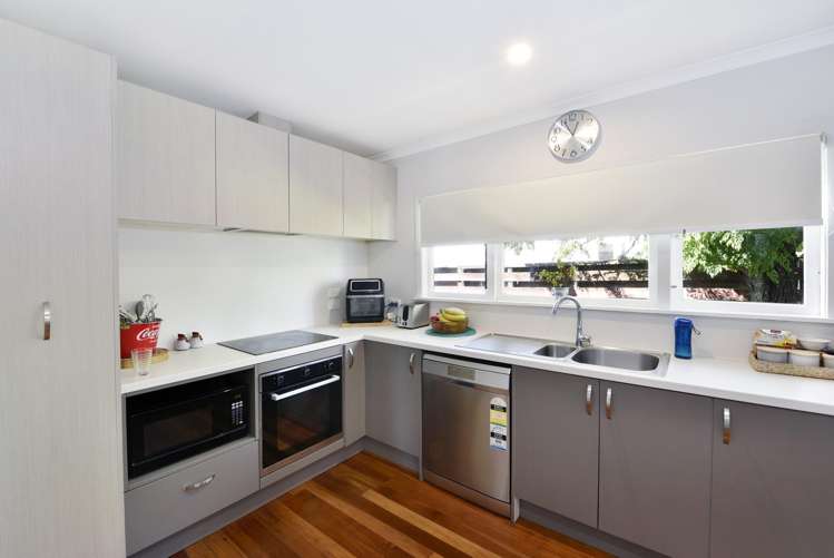 2/46 Fergusson Street Stoke_10