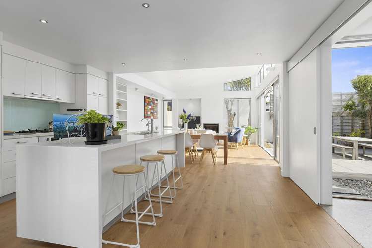 79 Ludlam Street Seatoun_10