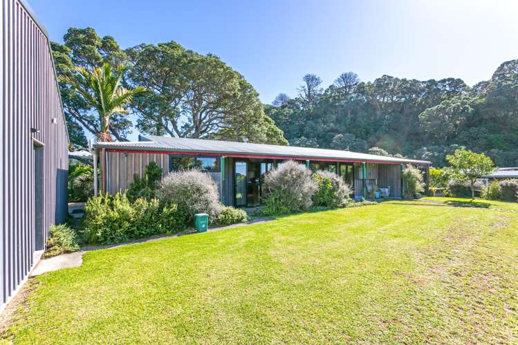 7 Pye Place Hot Water Beach_17