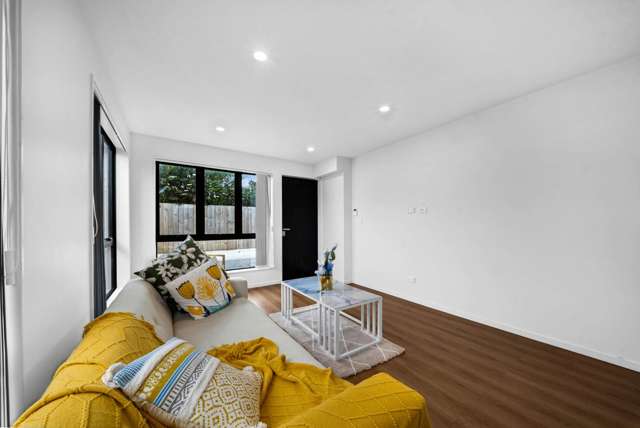 10D Benton Place Manurewa_4