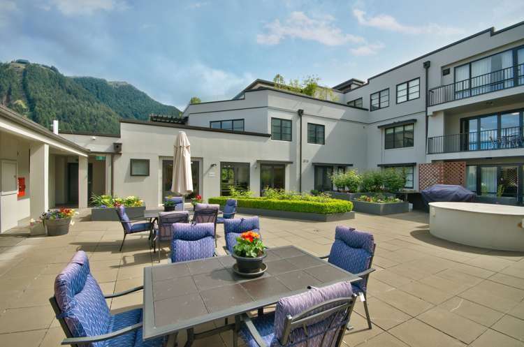 302/1 Beetham Street Queenstown_23