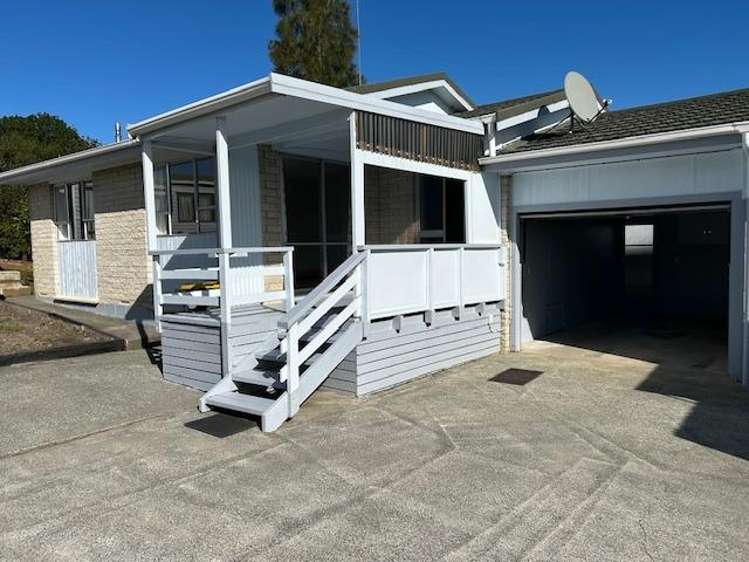 34 B Coquette Street_0
