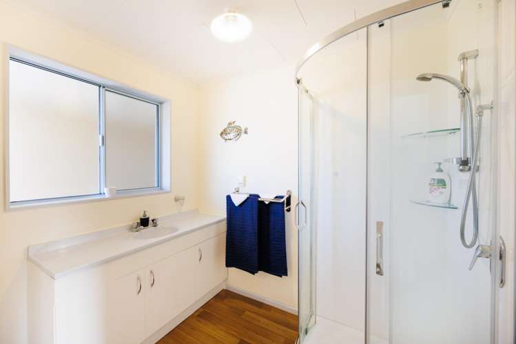 112 Avenue Road Foxton_24