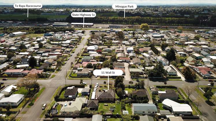 11 Wall Street Nawton_8