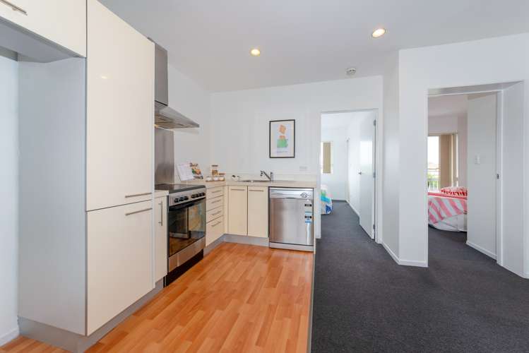 304/75 Michael Jones Drive Flat Bush_7