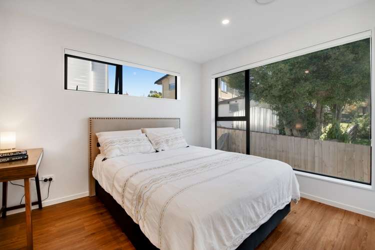 132c Stapleford Crescent Browns Bay_11