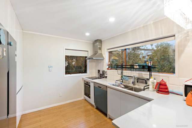 2/17 Wootton Road Remuera_1