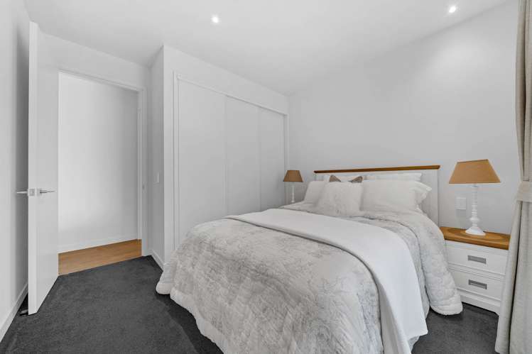 208/223B Green Lane West Epsom_21