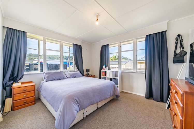 1055 Fergusson Drive Clouston Park_11