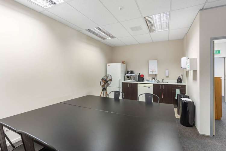 Unit B3/34 Triton Drive Rosedale_13