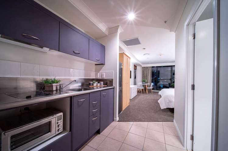 402/100 Greys Avenue City Centre_13