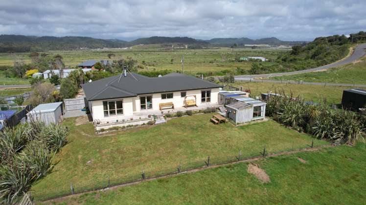 72 Havill Drive Hokitika_28