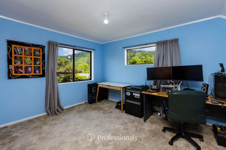 25b Memphis Grove Totara Park_11