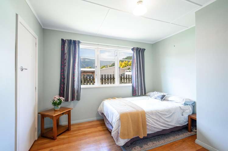 179 The Ridgeway Stoke_8